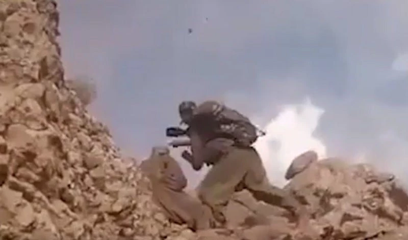 Ενας λόφος γεμάτος νεκρούς Τούρκους – Σφοδρές μάχες στα σύνορα Ιράκ – Τουρκίας